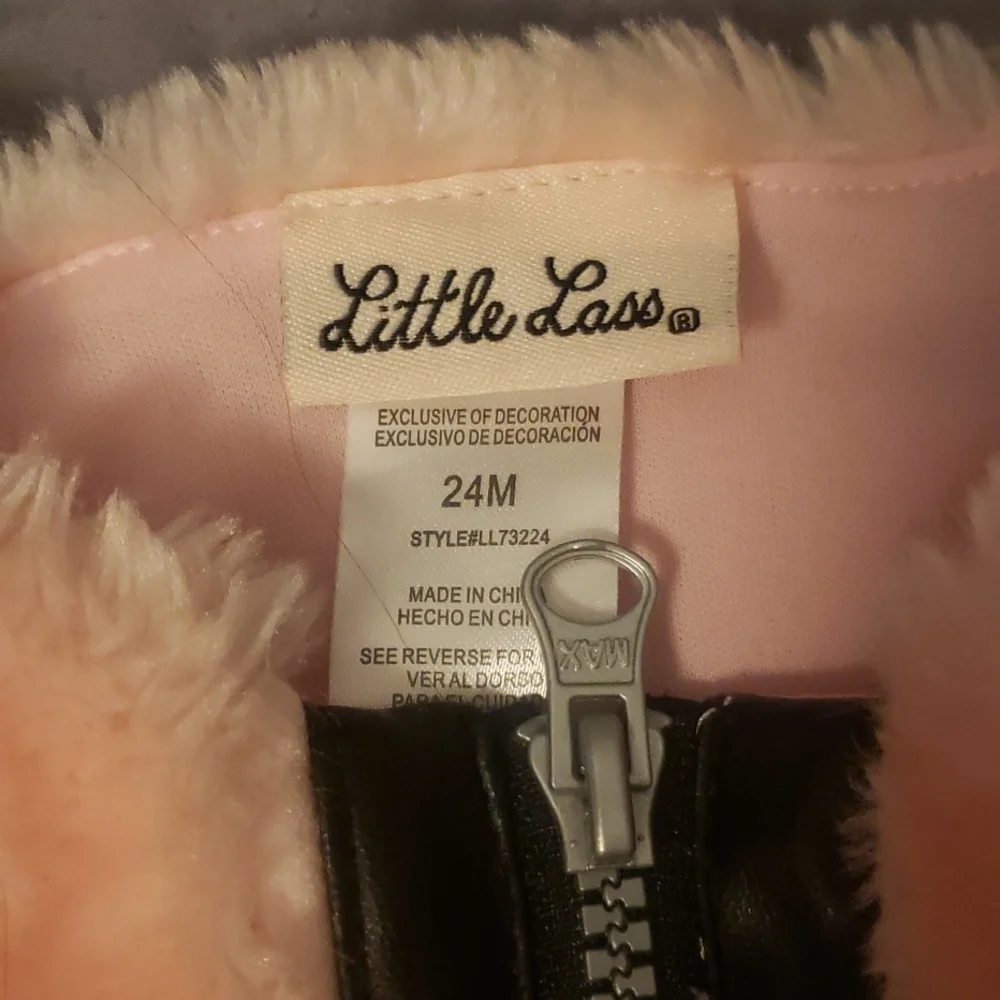 New with tag little girl pink coat - Picture 2 of 2